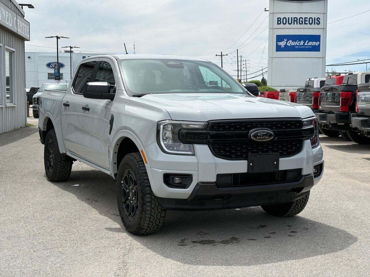 2026 Ford Ranger XLT 4WD SuperCrew 5' Box Photo3