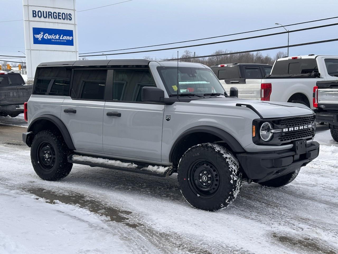 2026 Ford Bronco Big Bend 4 Door 4x4 Photo