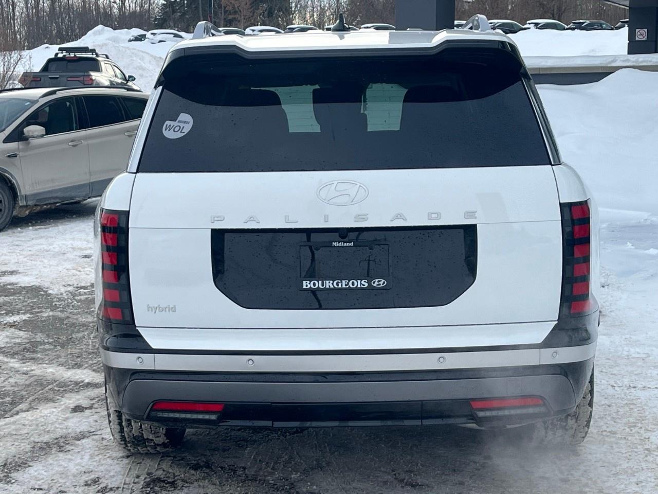 2026 Hyundai Palisade Hybrid Luxury 7-Passenger AWD Photo