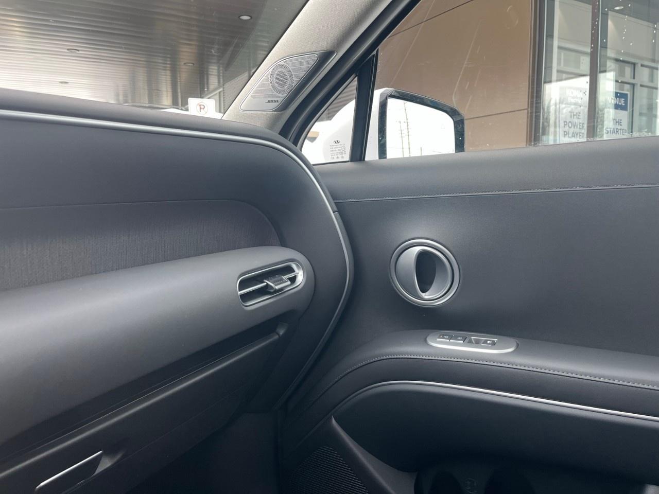 2026 Hyundai Palisade Hybrid Luxury 8-Passenger AWD Photo