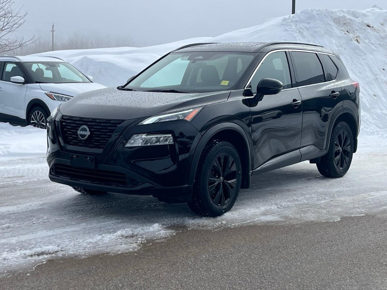2023 Nissan Rogue Midnight Edition Photo