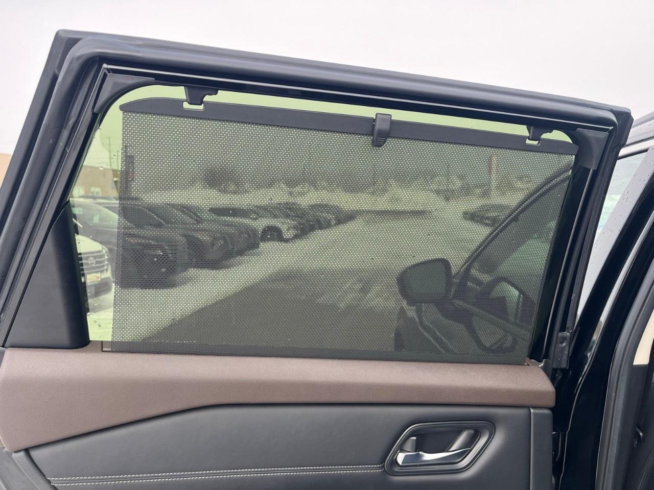 2023 Nissan Rogue Midnight Edition Photo