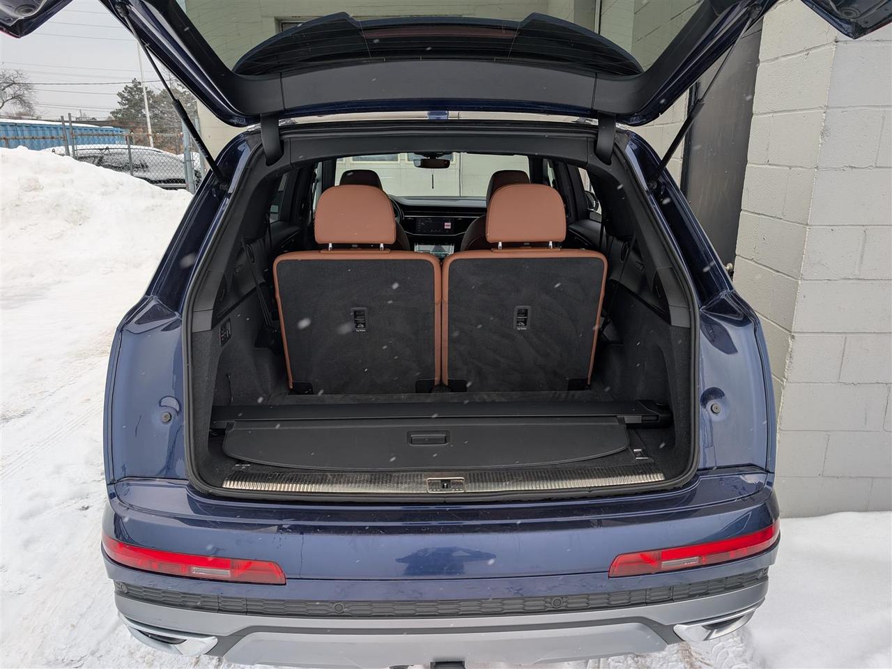 2022 Audi Q7 55 QTRO - 7 PASS - NAVI - PANO ROOF - TECH FEATS Photo