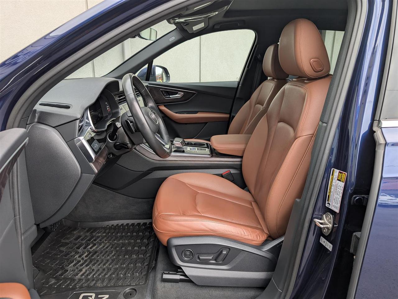 2022 Audi Q7 55 QTRO - 7 PASS - NAVI - PANO ROOF - TECH FEATS Photo