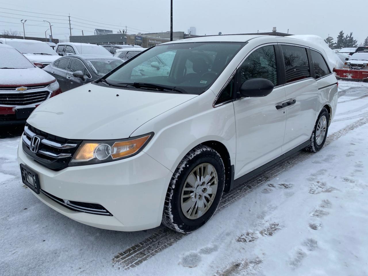 2017 Honda Odyssey LX | 7 Passenger Photo