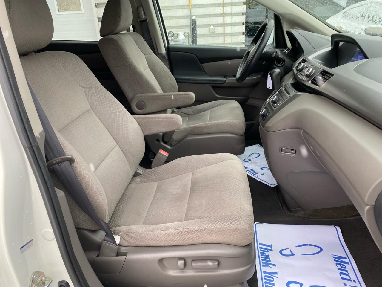 2017 Honda Odyssey LX | 7 Passenger Photo