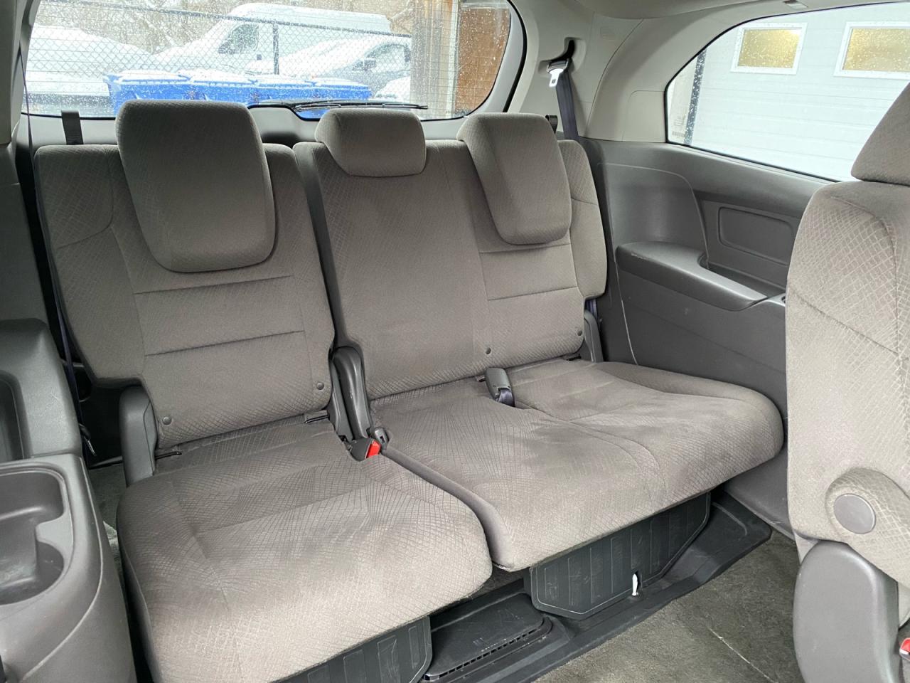 2017 Honda Odyssey LX | 7 Passenger Photo