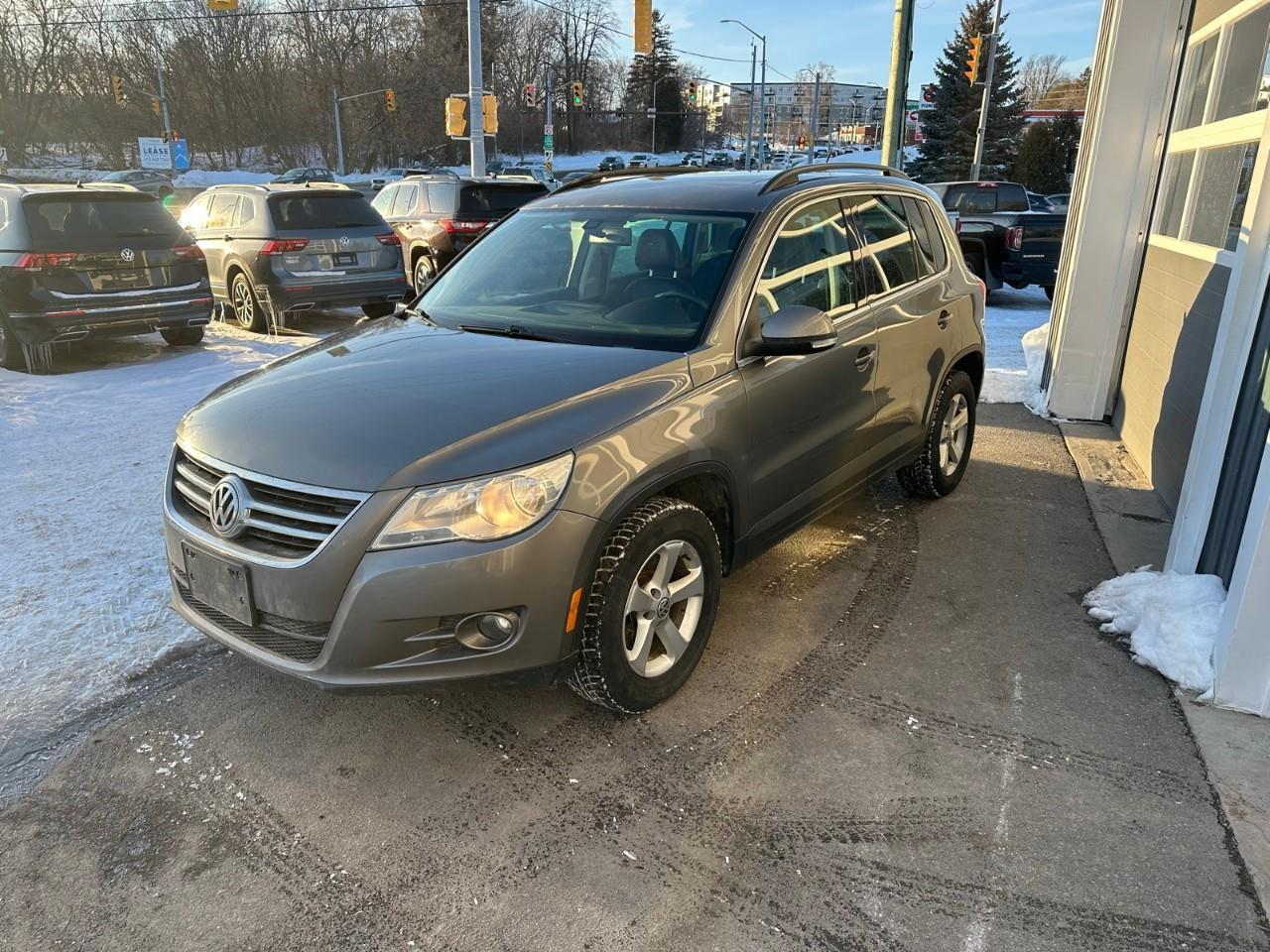 2011 Volkswagen Tiguan 2.0 TSI Highline Photo0