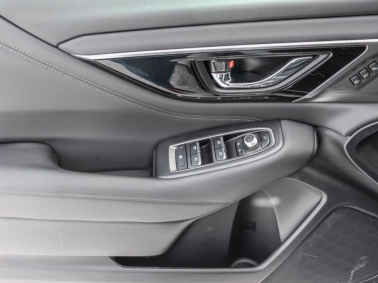 2025 Subaru Outback Premier XT Photo