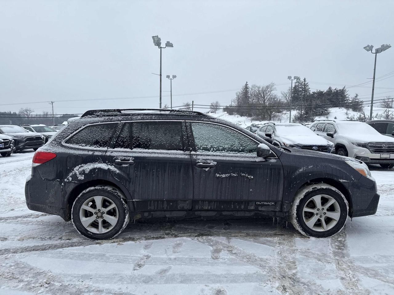 2013 Subaru Outback Premium Photo