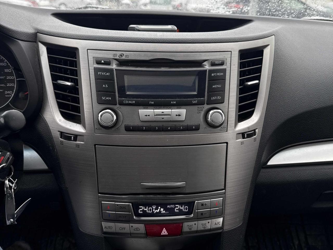 2013 Subaru Outback Premium Photo