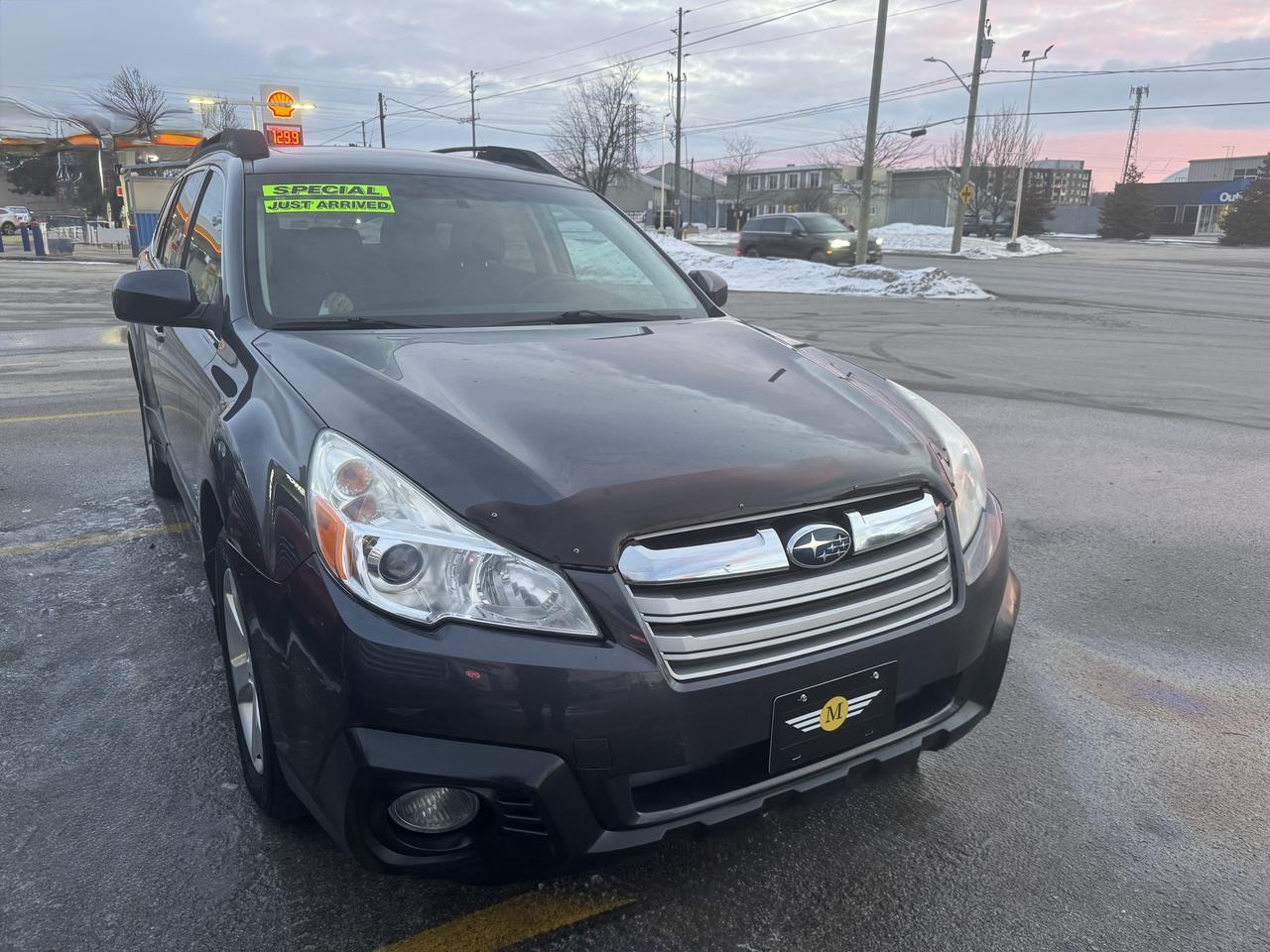 2013 Subaru Outback Premium Photo