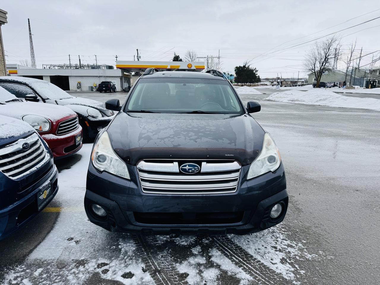 2013 Subaru Outback Premium Photo