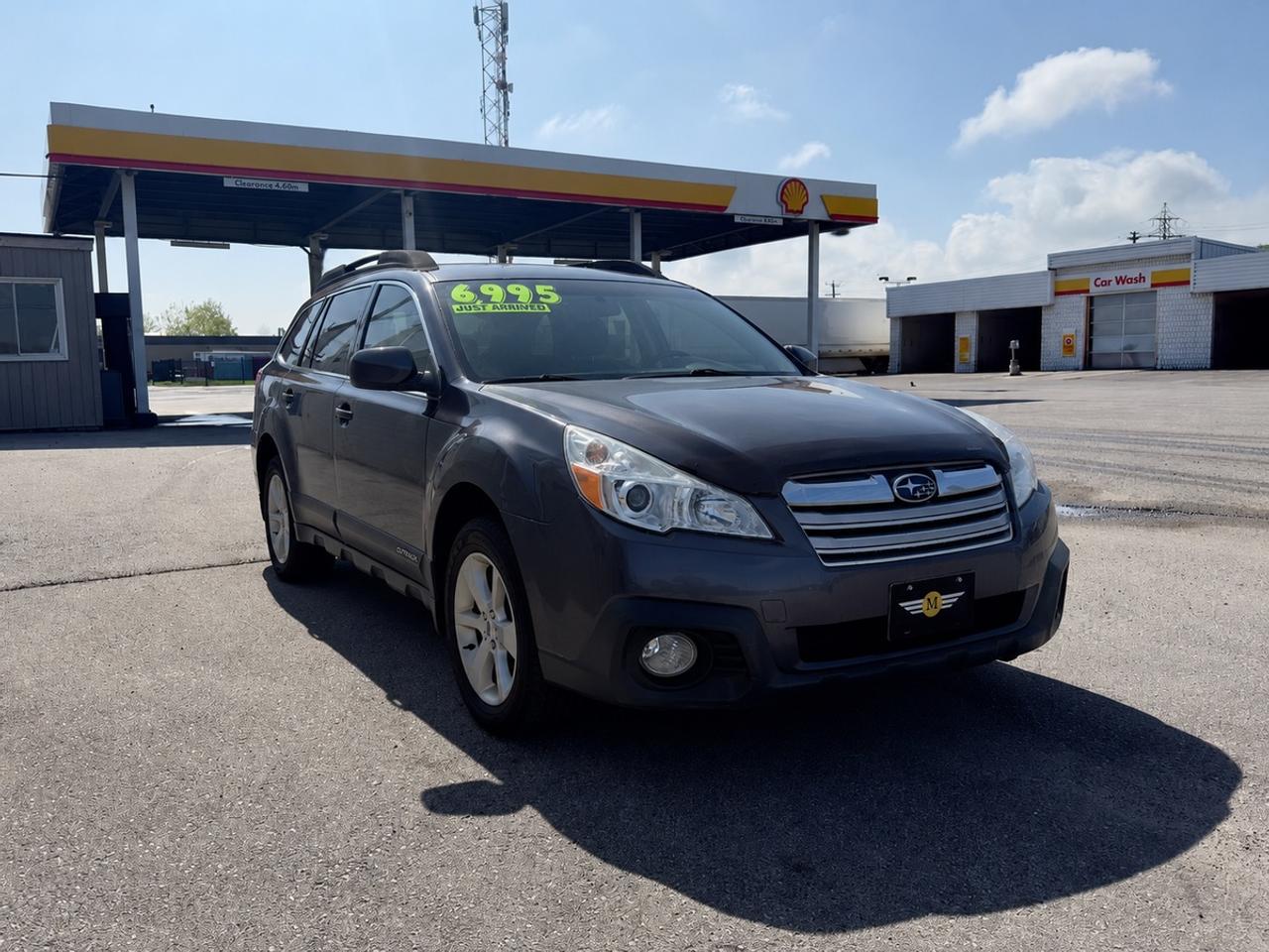 2013 Subaru Outback Premium - NO ACCIDENTS - ONE OWNER Photo