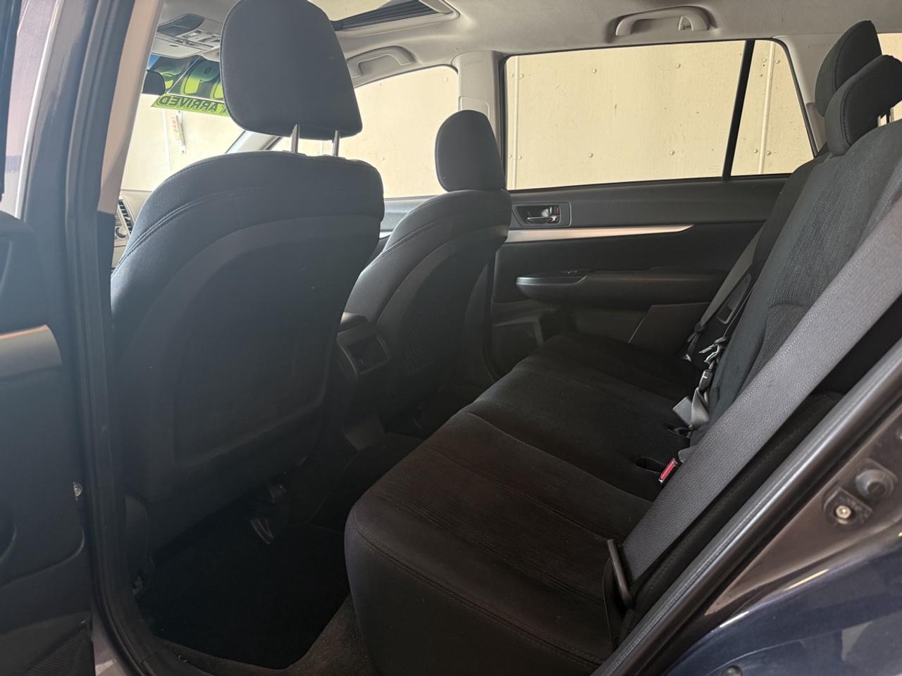 2013 Subaru Outback Premium - NO ACCIDENTS - ONE OWNER Photo
