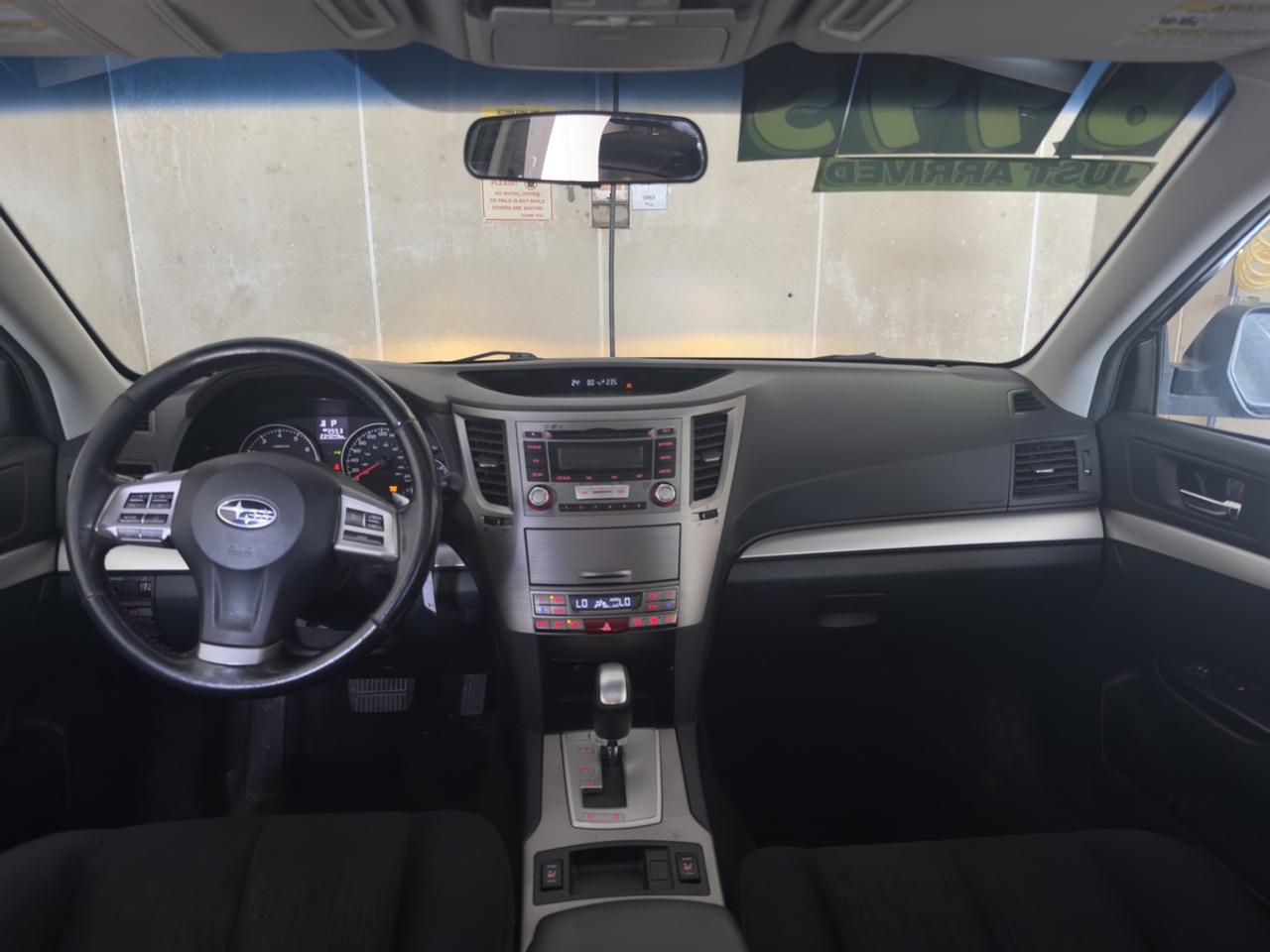 2013 Subaru Outback Premium - NO ACCIDENTS - ONE OWNER Photo