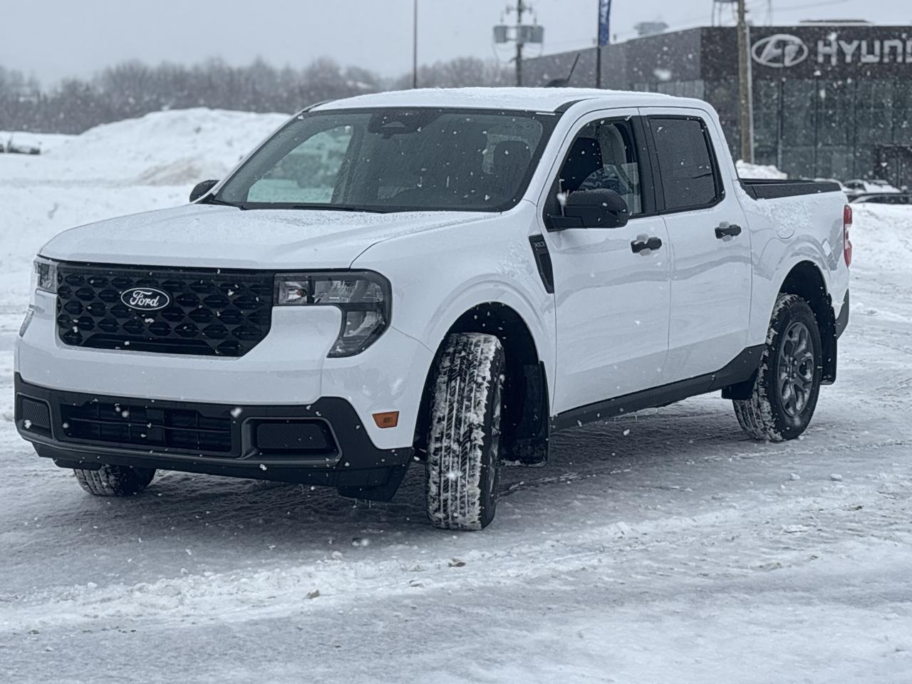 2026 Ford Maverick XLT Photo1