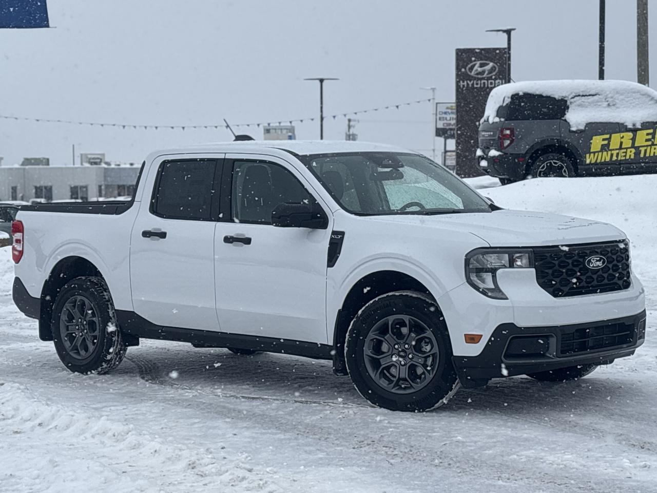 2026 Ford Maverick XLT Photo0