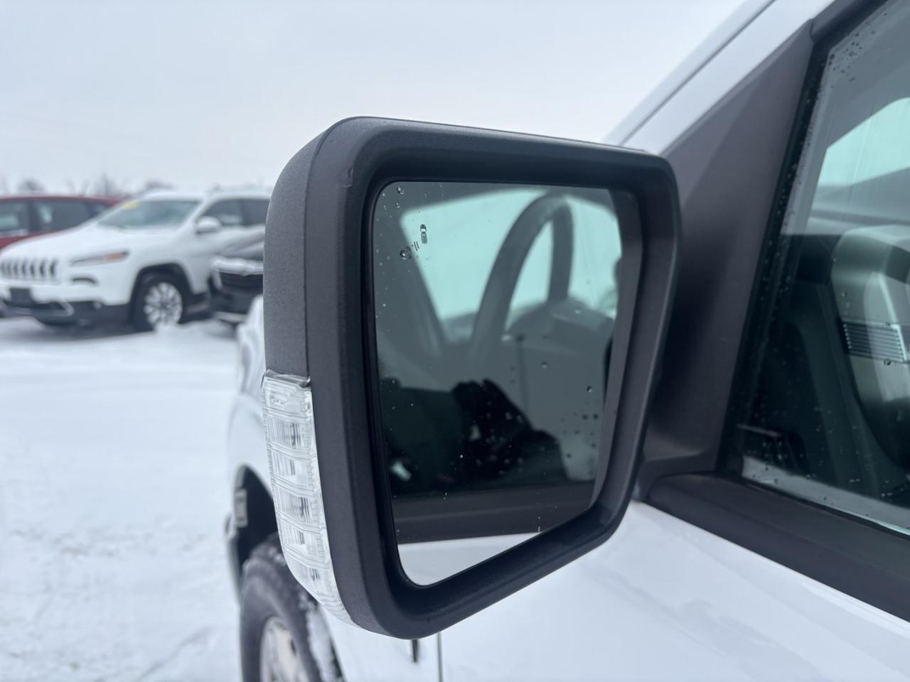 2021 Ford F-150 XLT *3.3 L NON-TURBO*4x4*NO ACCIDENTS* Photo