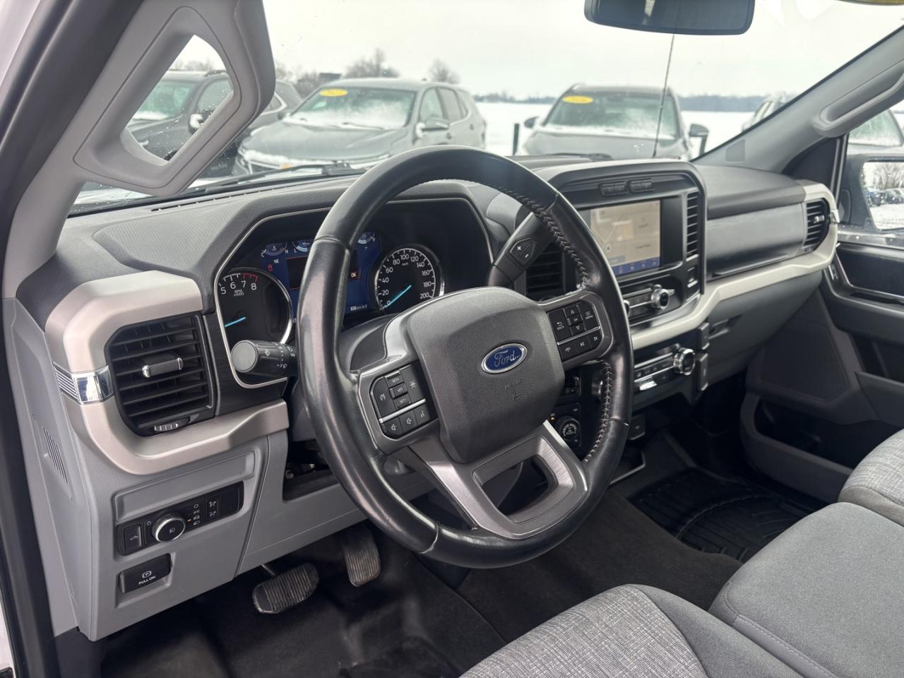2021 Ford F-150 XLT *3.3 L NON-TURBO*4x4*NO ACCIDENTS* Photo