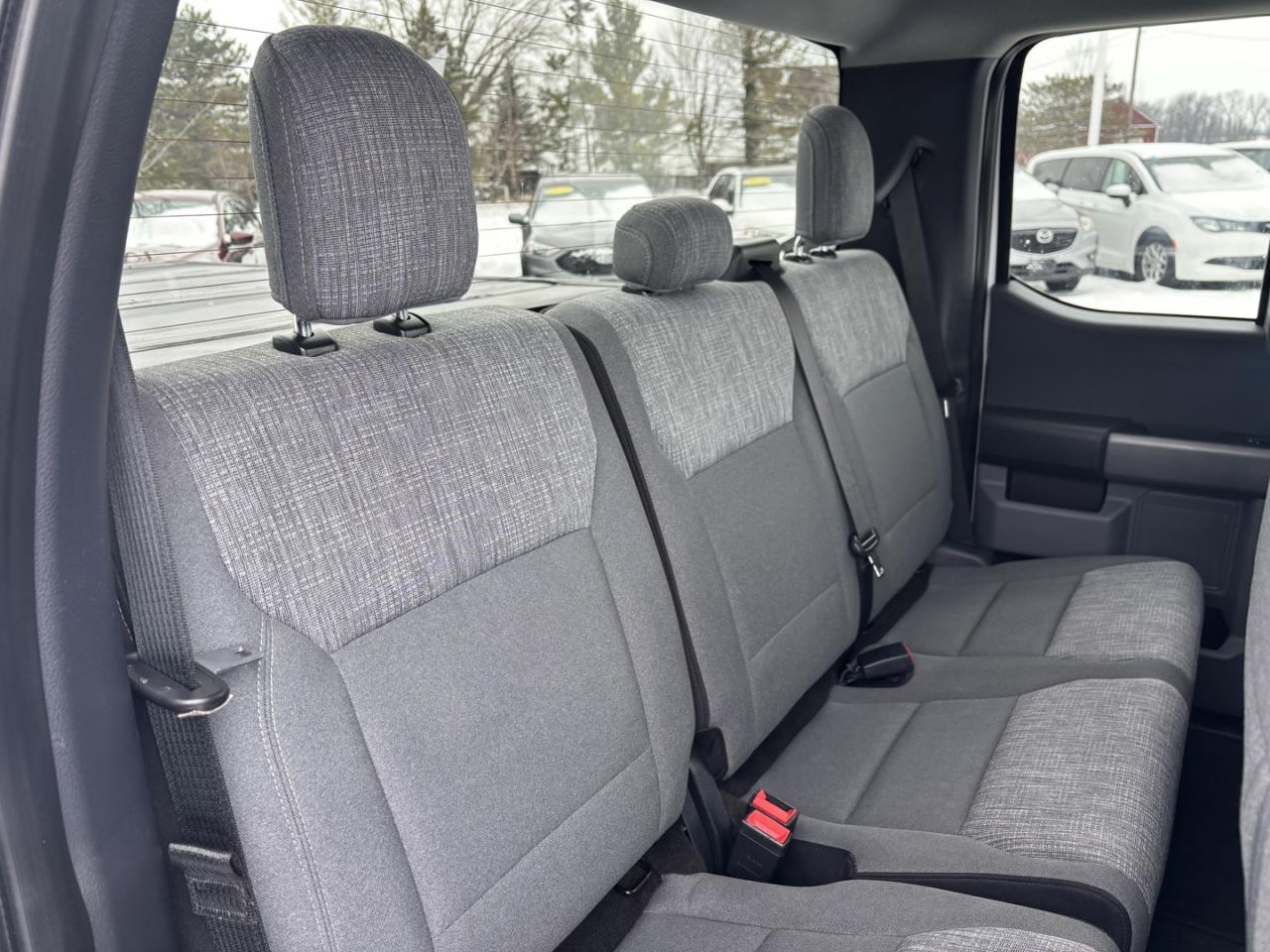 2021 Ford F-150 XLT *3.3 L NON-TURBO*4x4*NO ACCIDENTS* Photo