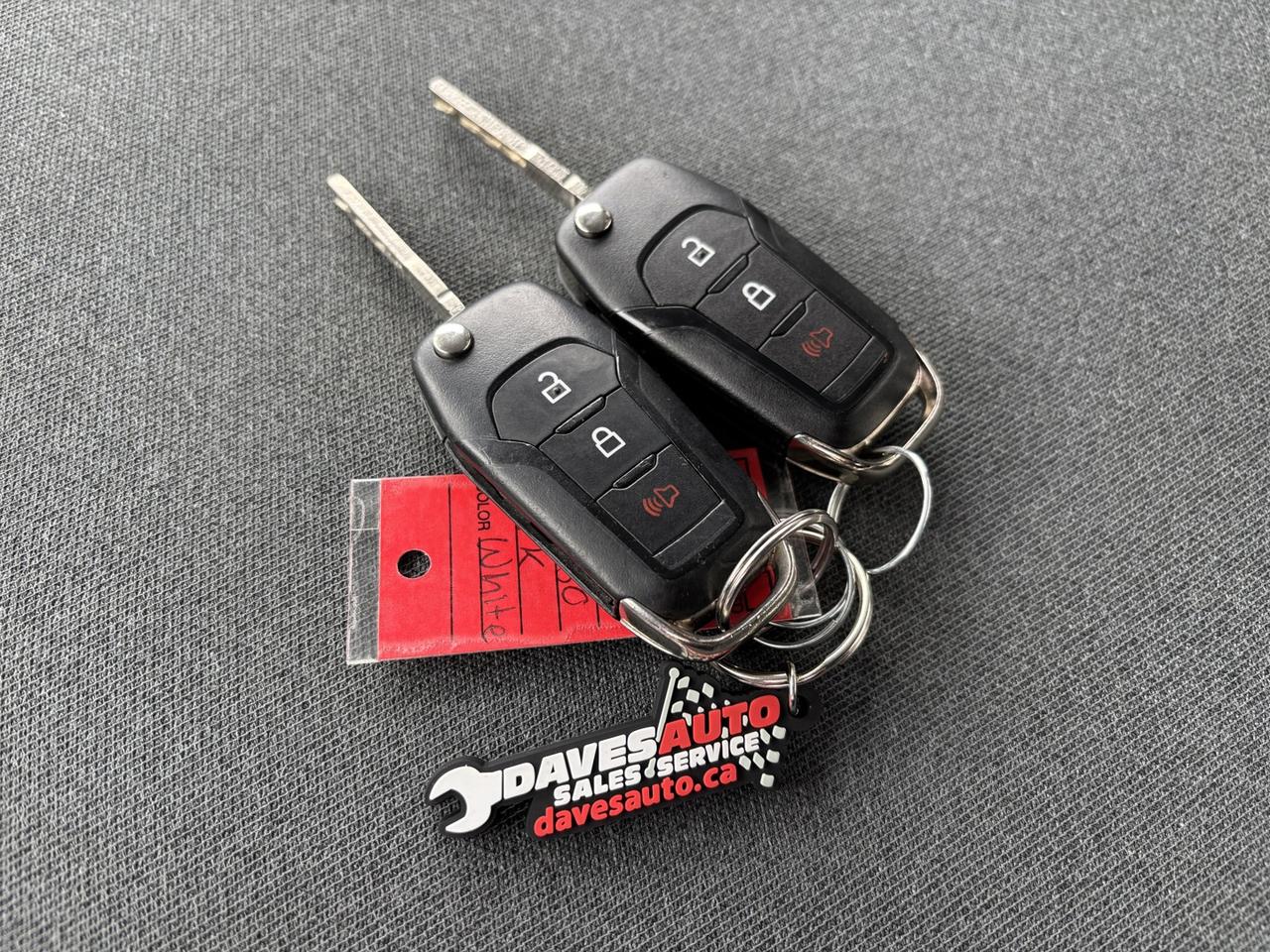 2021 Ford F-150 XLT *3.3 L NON-TURBO*4x4*NO ACCIDENTS* Photo