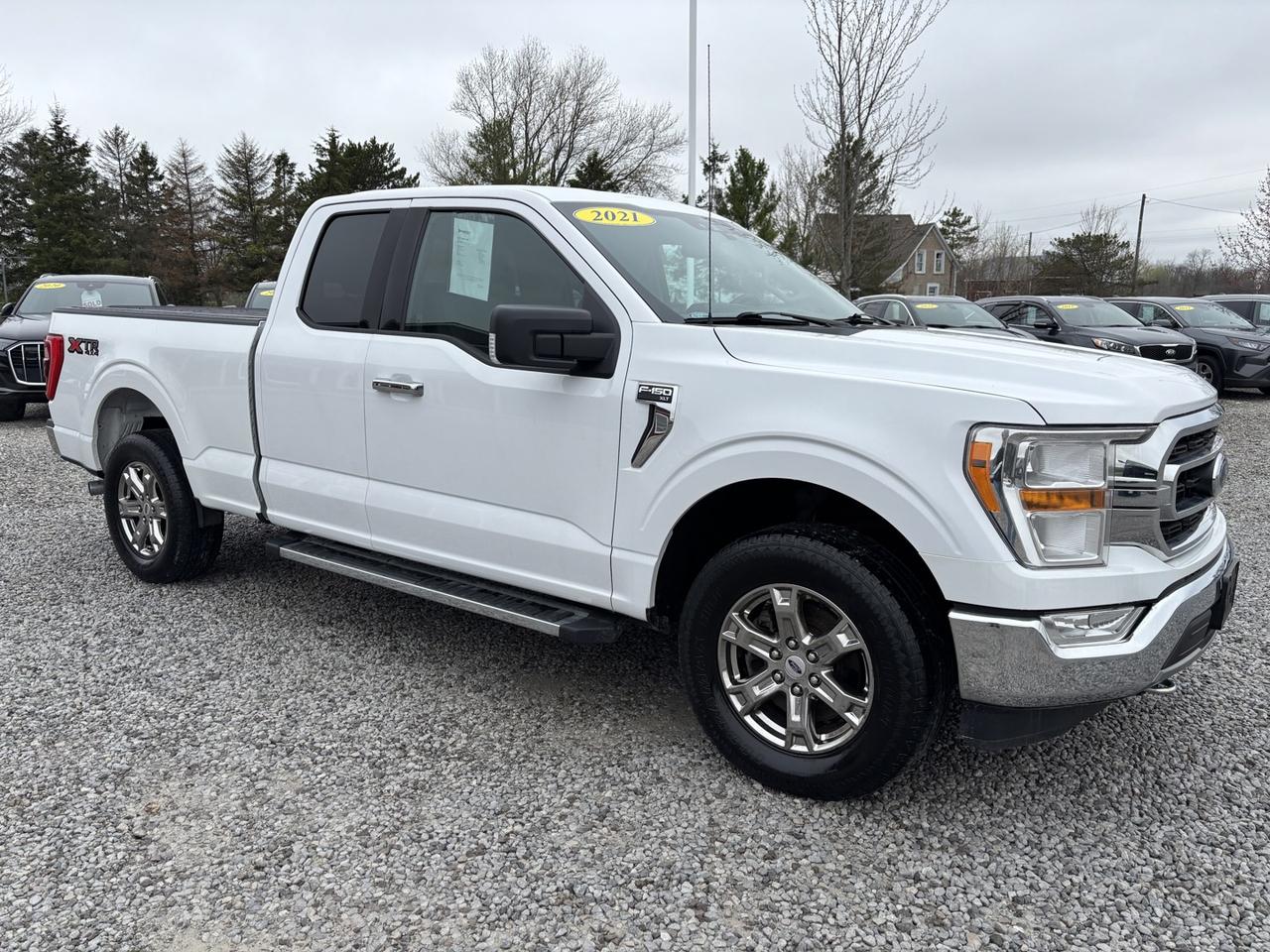 2021 Ford F-150 XLT *3.3 L NON-TURBO*4x4*NO ACCIDENTS* Photo