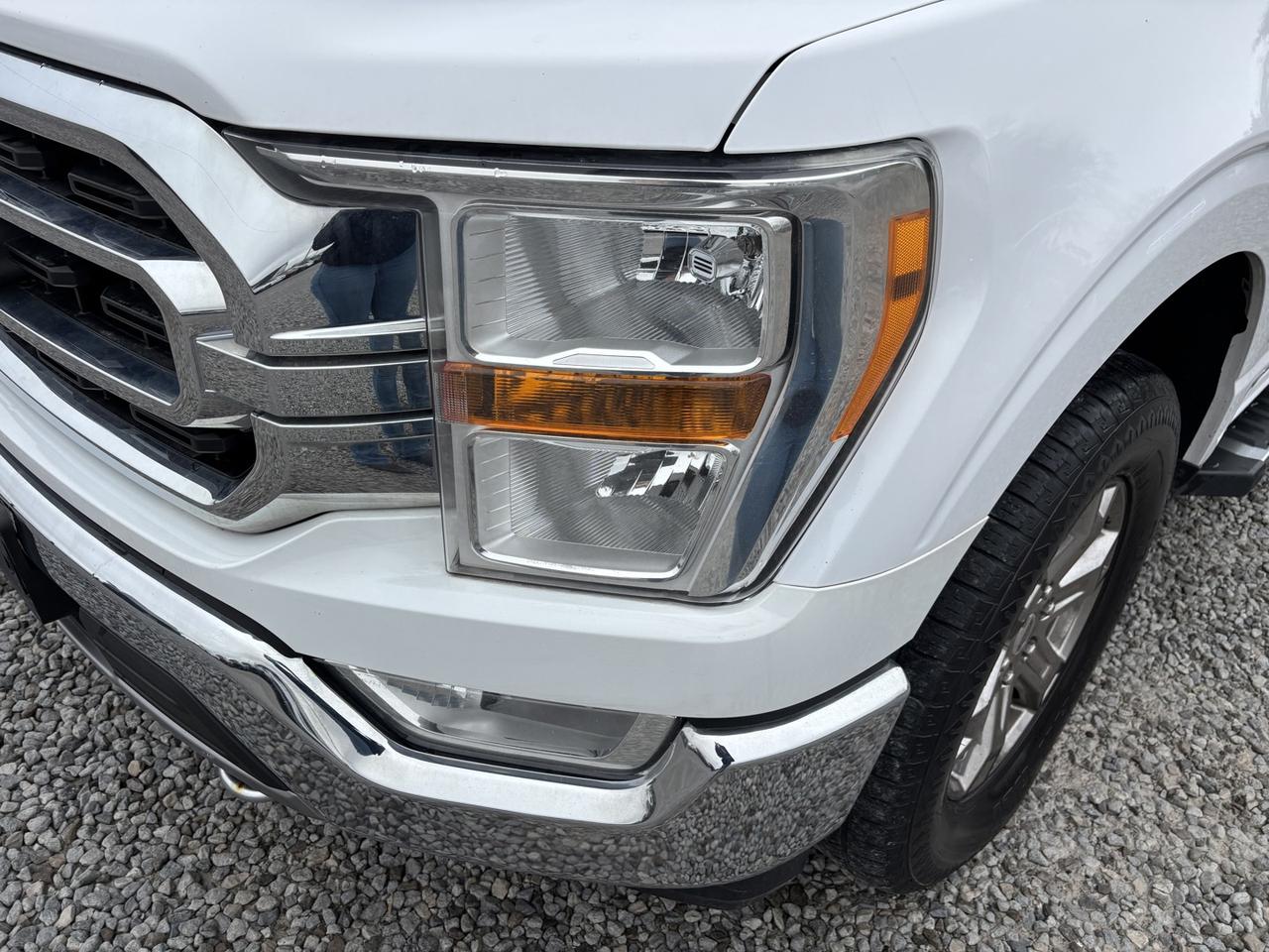 2021 Ford F-150 XLT *3.3 L NON-TURBO*4x4*NO ACCIDENTS* Photo