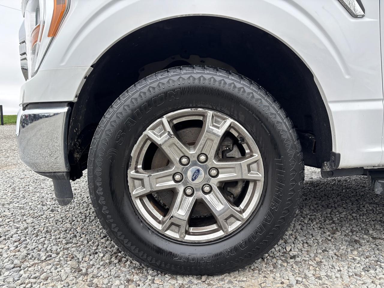 2021 Ford F-150 XLT *3.3 L NON-TURBO*4x4*NO ACCIDENTS* Photo