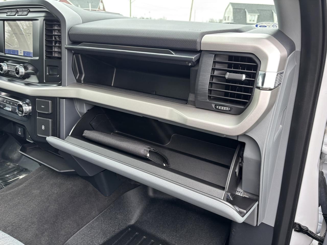 2021 Ford F-150 XLT *3.3 L NON-TURBO*4x4*NO ACCIDENTS* Photo