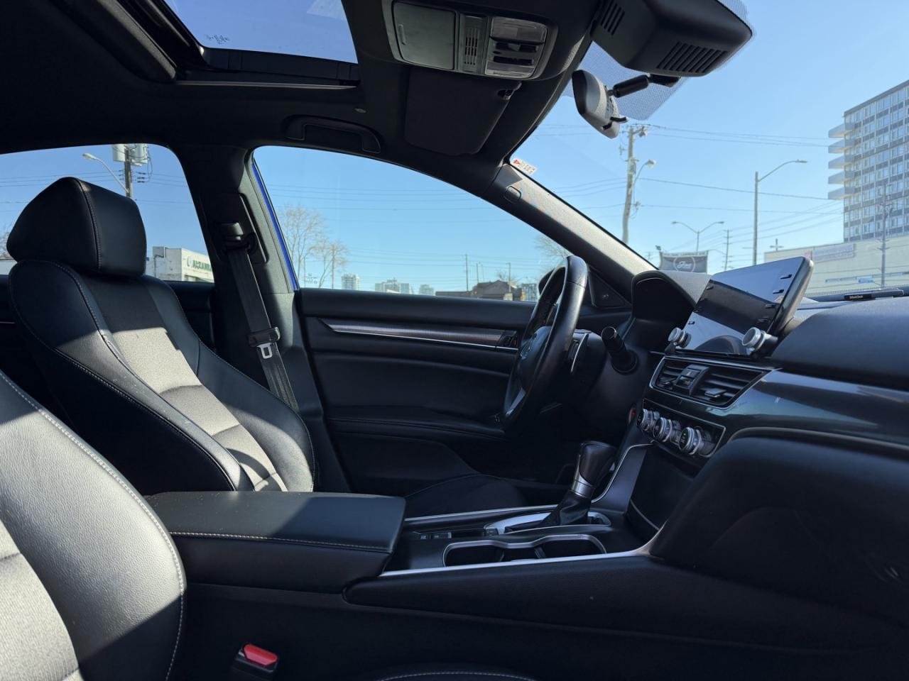 2018 Honda Accord Sport CVT Photo