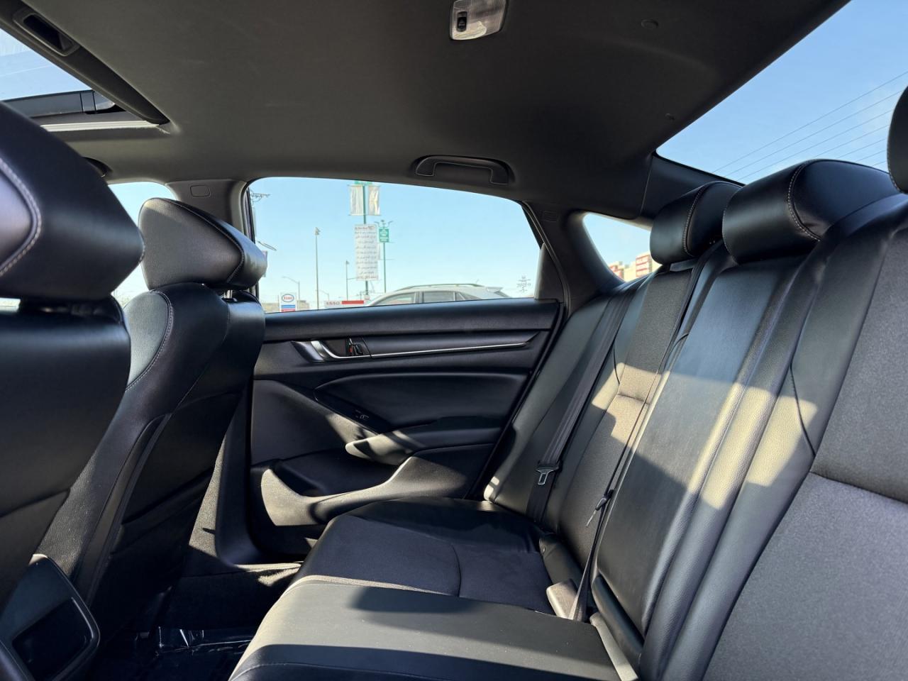 2018 Honda Accord Sport CVT Photo