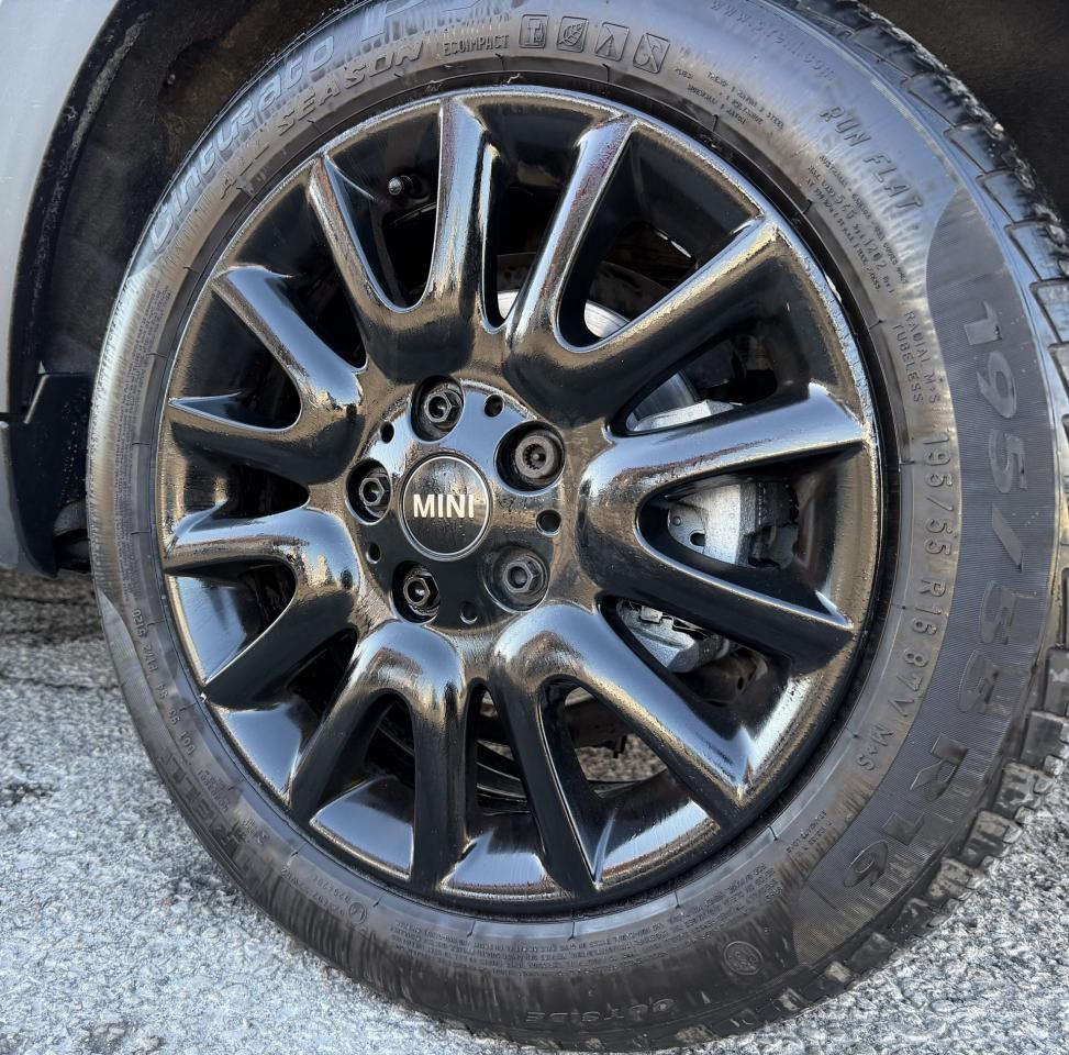 2018 MINI Cooper 5-Door Photo