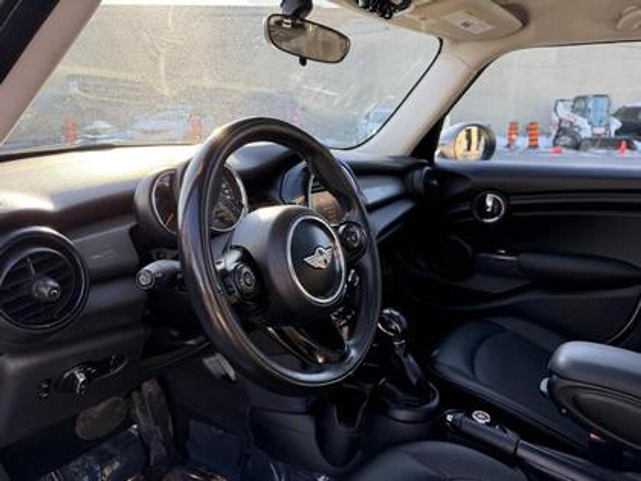 2018 MINI 5 Door Cooper FWD Photo