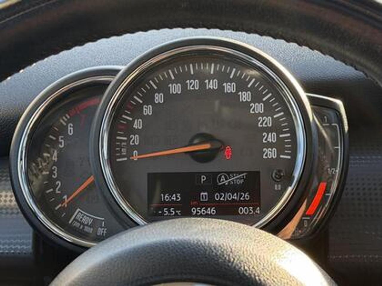 2018 MINI 5 Door Cooper FWD Photo