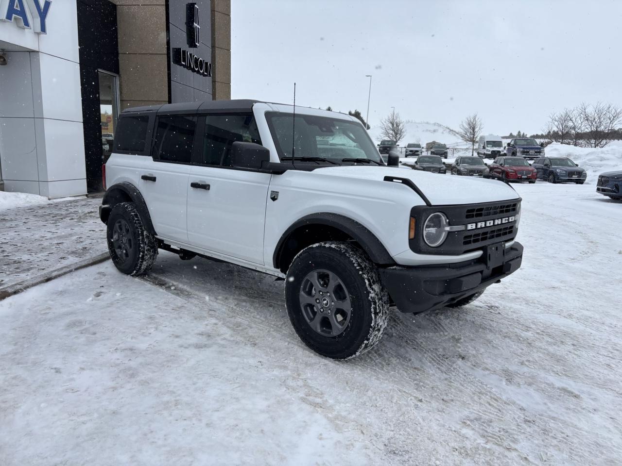 2026 Ford Bronco BIG BEND, HARDTOP, TERRAIN MGMT SYSTEM Photo