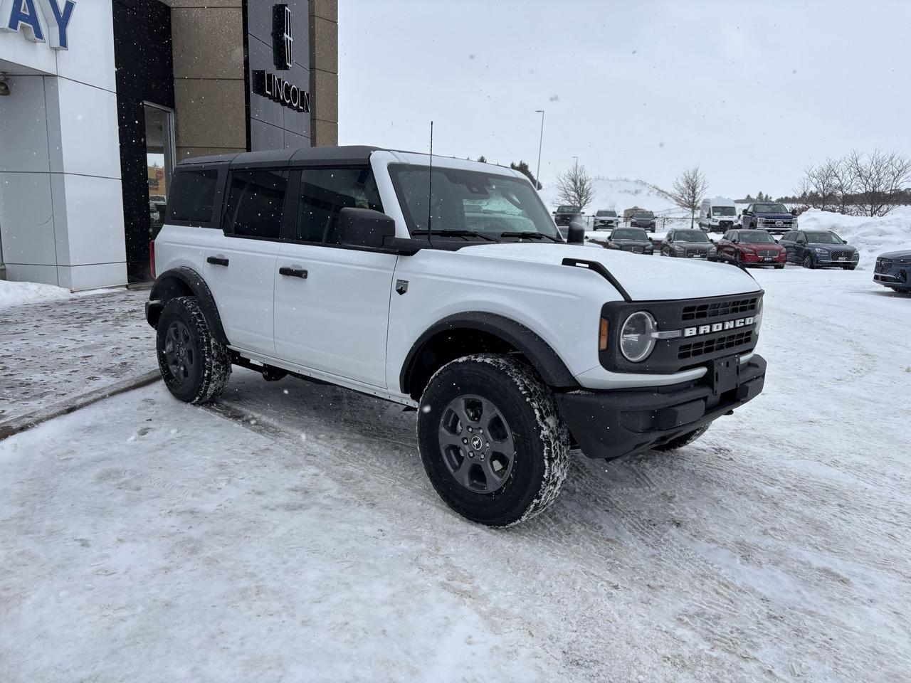2026 Ford Bronco BIG BEND, HARDTOP, TERRAIN MGMT SYSTEM Photo2