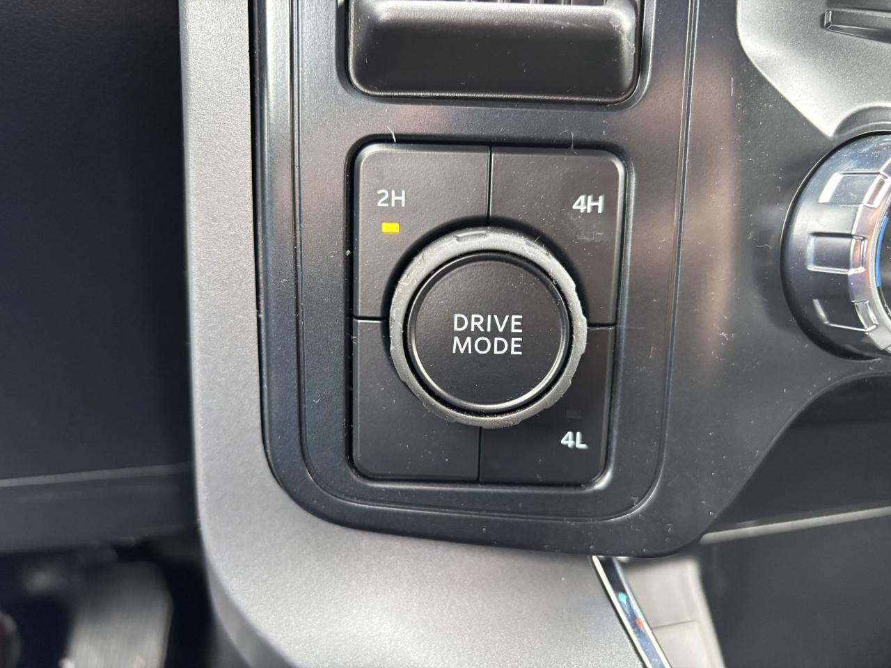 2026 Ford F-150 XLT, BLACK APPEARANCE PKG, 360 DEGREE CAMERA Photo