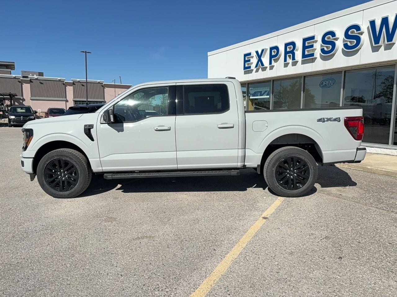 2026 Ford F-150 XLT, BLACK APPEARANCE PKG, 360 DEGREE CAMERA Photo