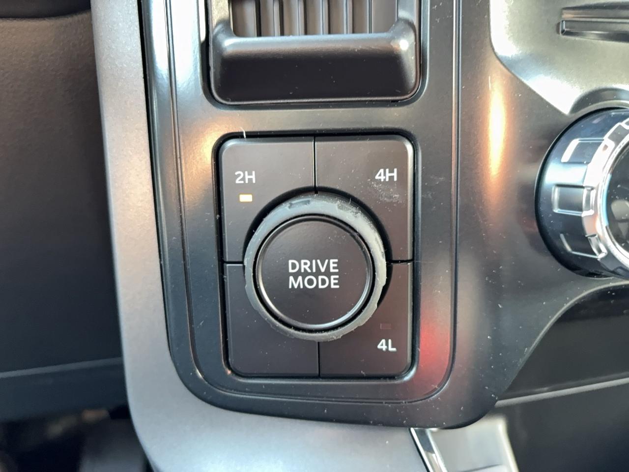 2026 Ford F-150 XLT, BLACK APPEARANCE PKG, 360 DEGREE CAMERA Photo