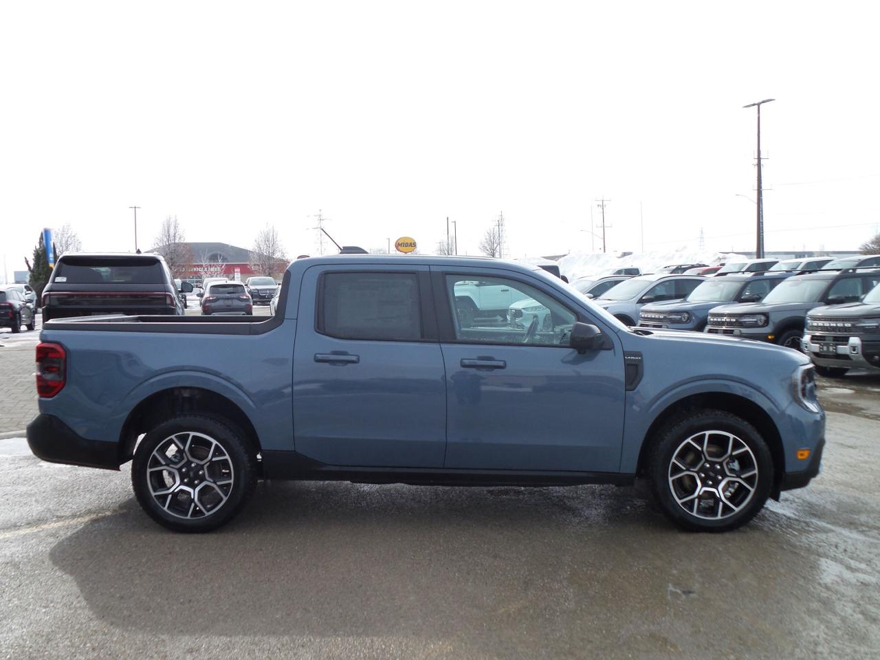 2026 Ford Maverick LARIAT, HYBRID, 360 DEGREE CAMERA, ADAPTIVE CRUISE Photo