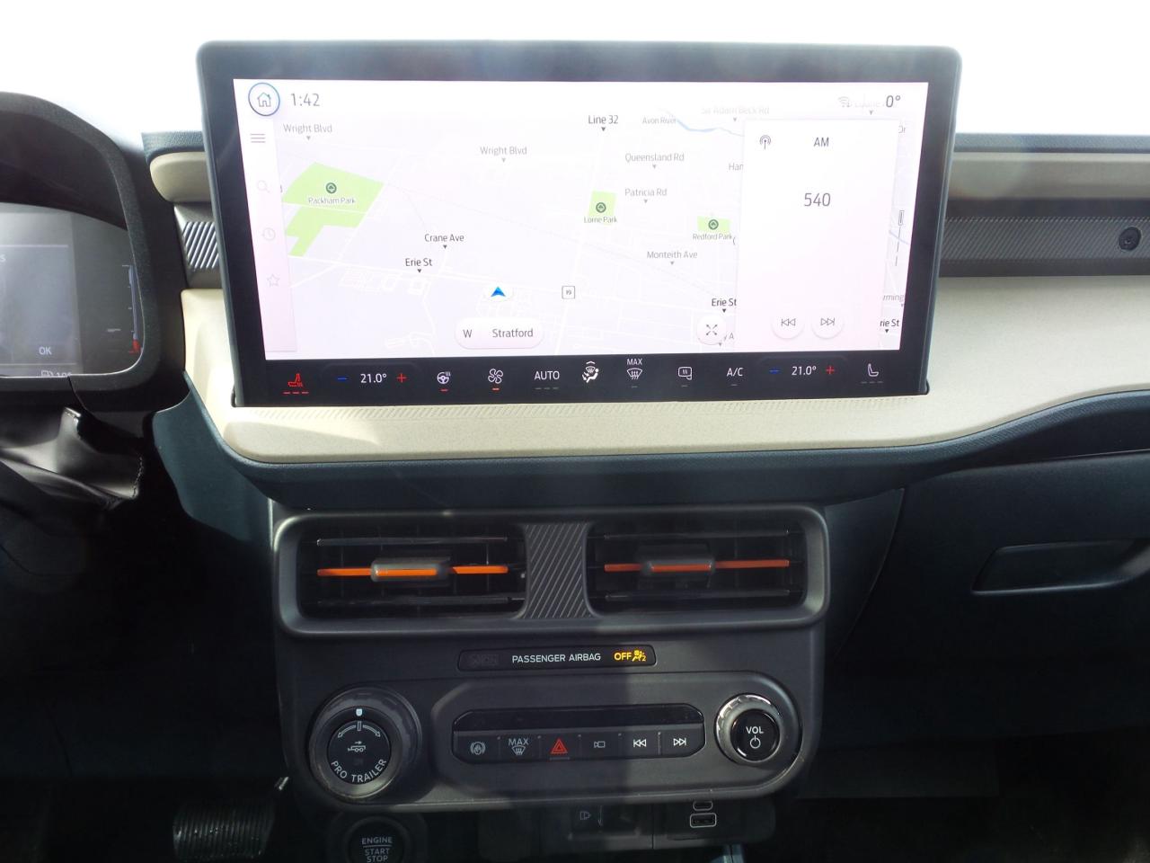 2026 Ford Maverick LARIAT, HYBRID, 360 DEGREE CAMERA, ADAPTIVE CRUISE Photo