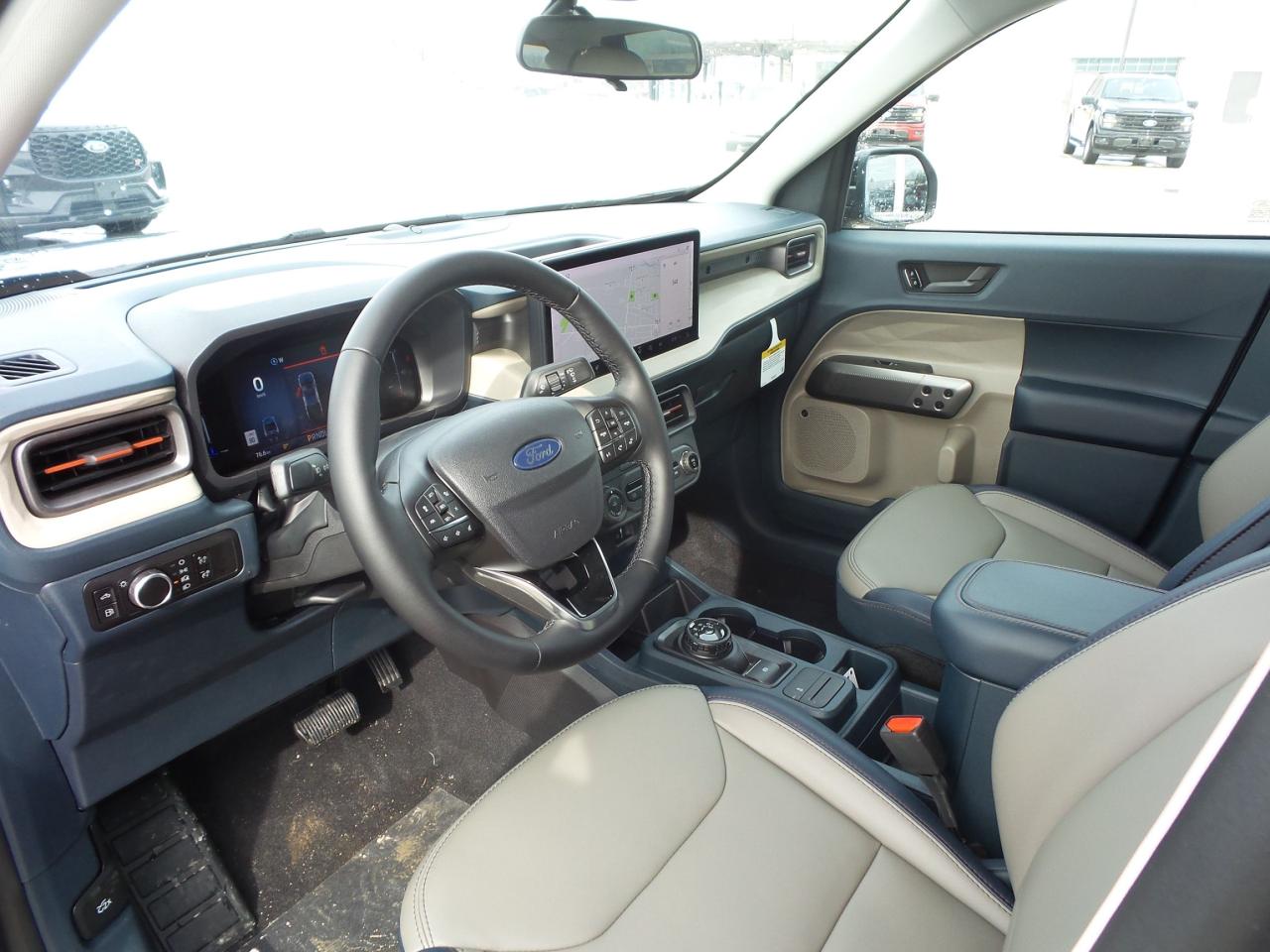 2026 Ford Maverick LARIAT, HYBRID, 360 DEGREE CAMERA, ADAPTIVE CRUISE Photo