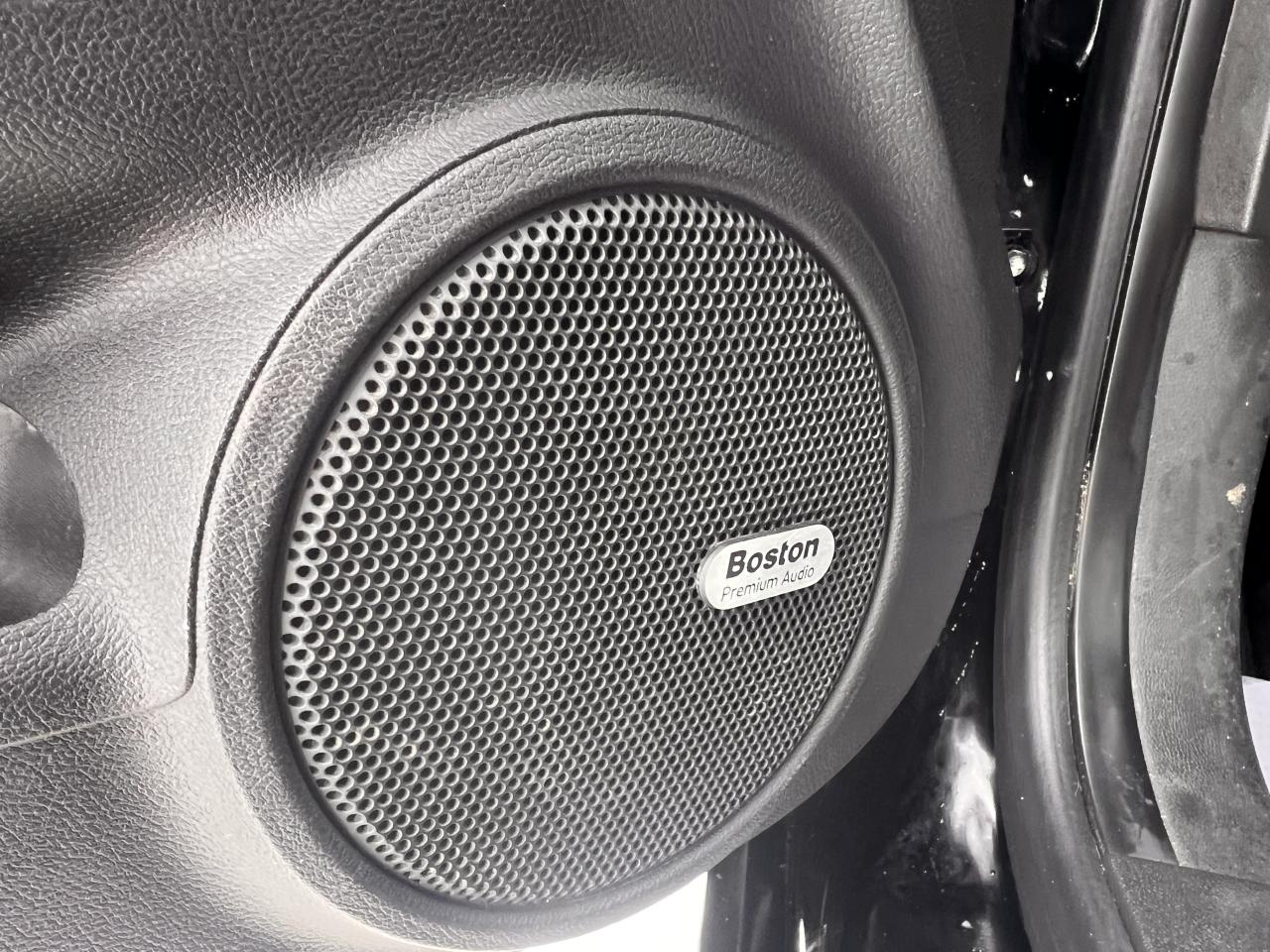 2015 Chevrolet Camaro 2dr Cpe LT w/2LT Photo