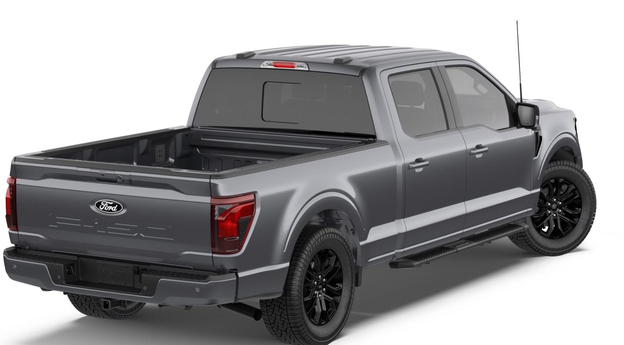 2026 Ford F-150 XLT Photo2