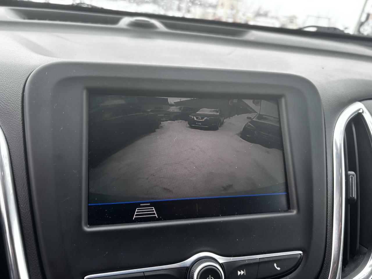 2020 Chevrolet Equinox LT, All Wheel Drive, Lane Deparure Alert, Alloys Photo