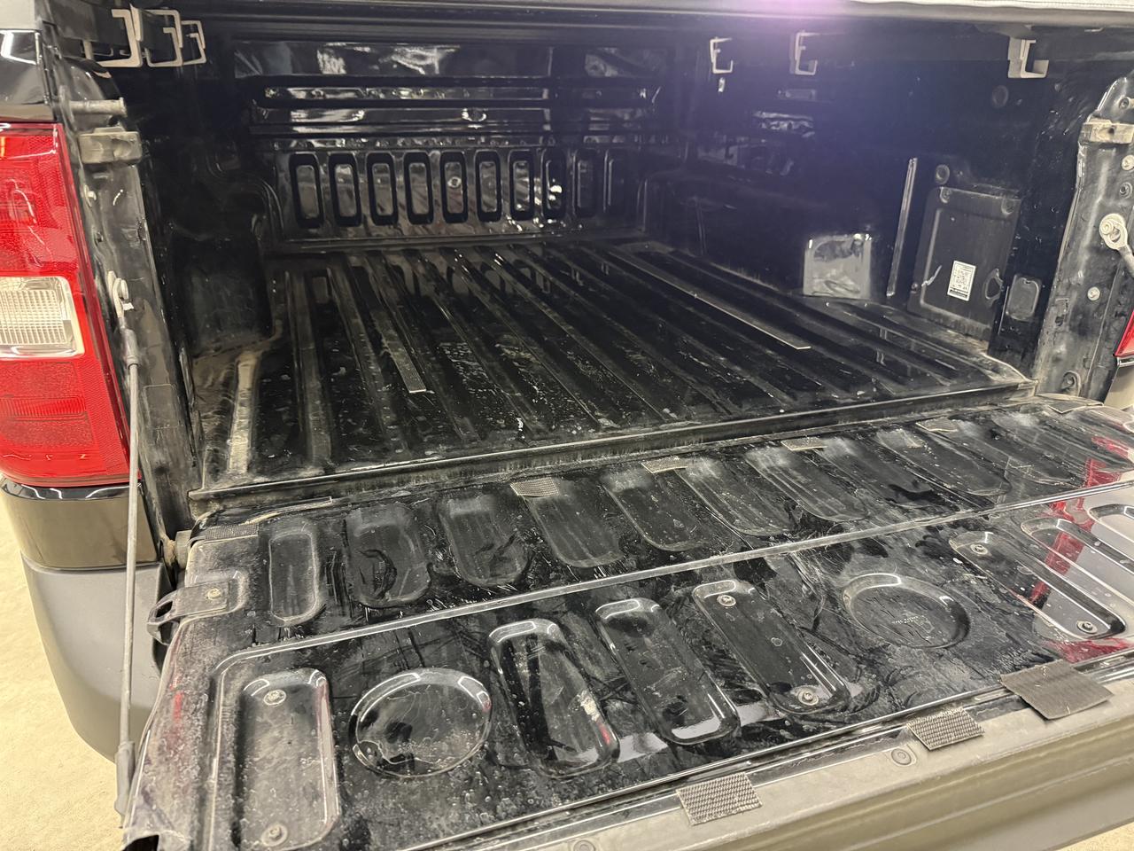 2023 Ford Maverick XL Photo