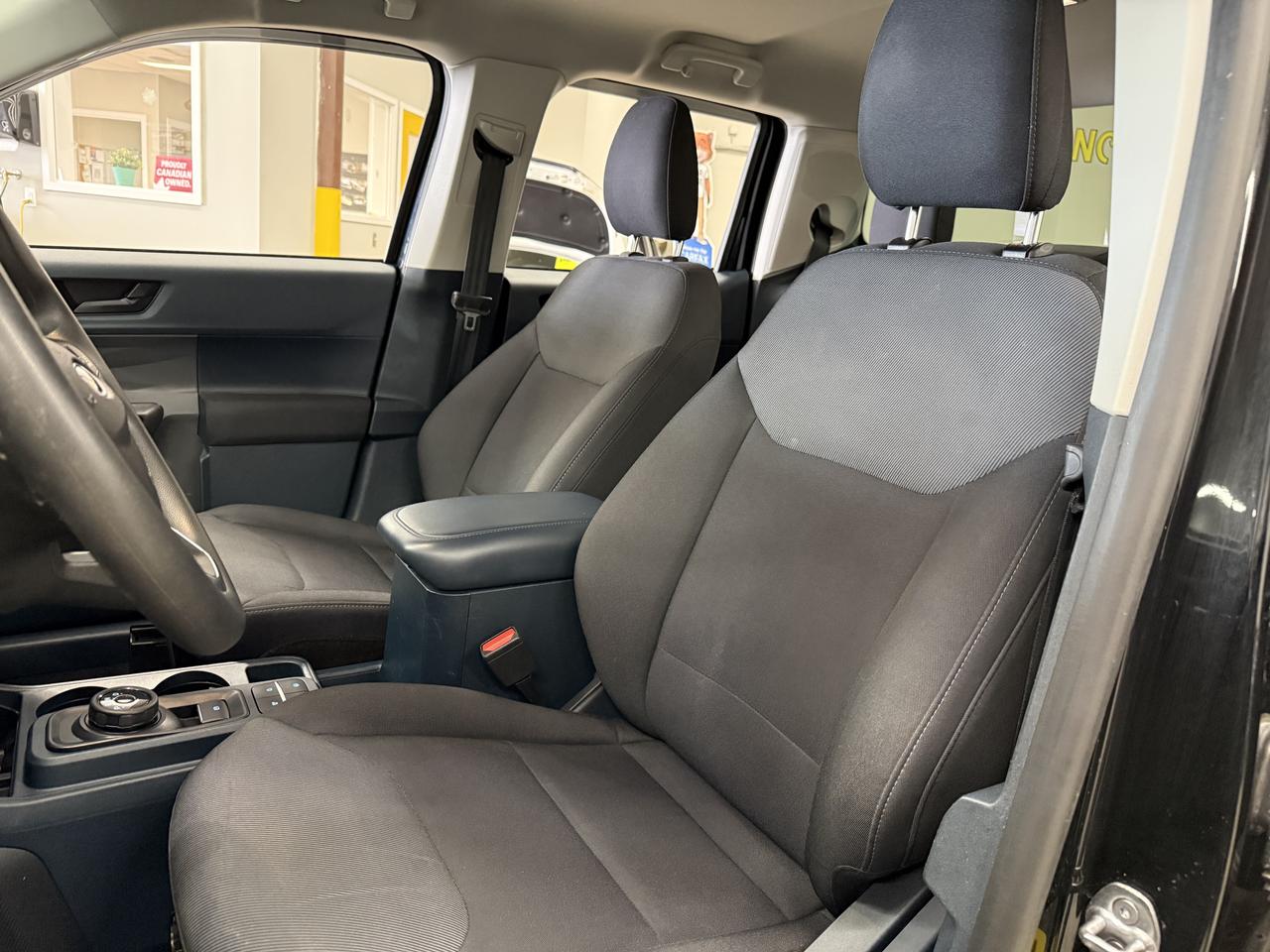 2023 Ford Maverick XL Photo