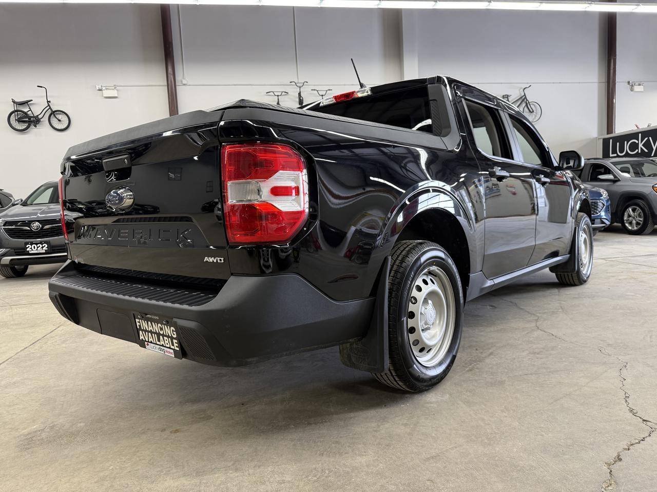 2023 Ford Maverick XL Photo