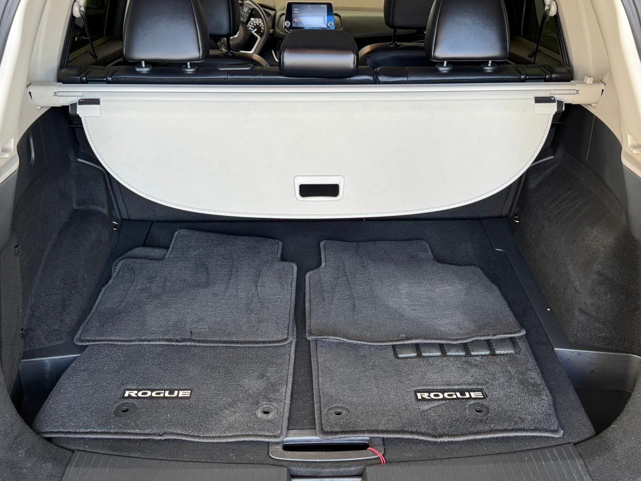 2023 Nissan Rogue SV Premium AWD Midnight Edition+CLEAN CARFAX Photo